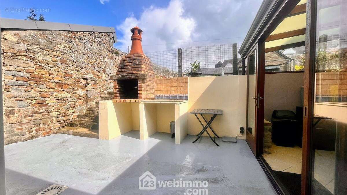 Maison à LA HAYE-DU-PUITS