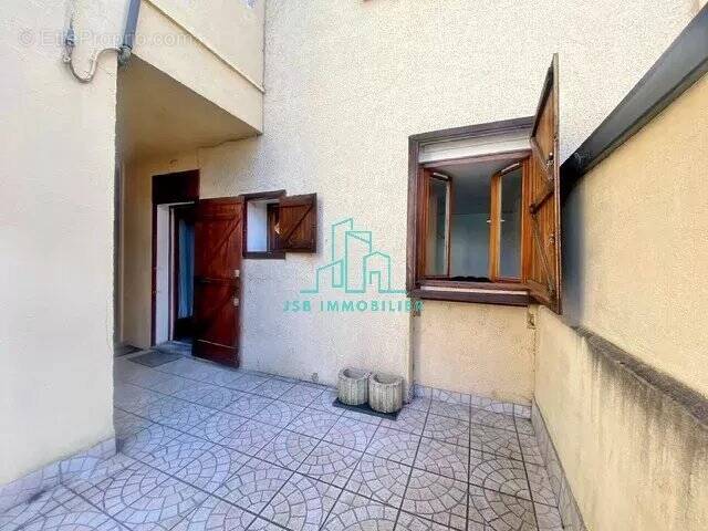 Appartement à AIX-LES-BAINS