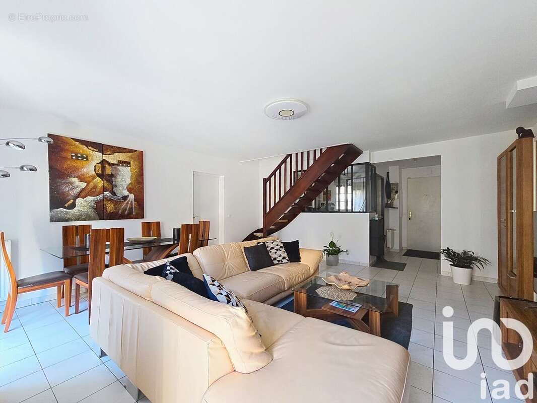 Photo 3 - Maison à BRIE-COMTE-ROBERT