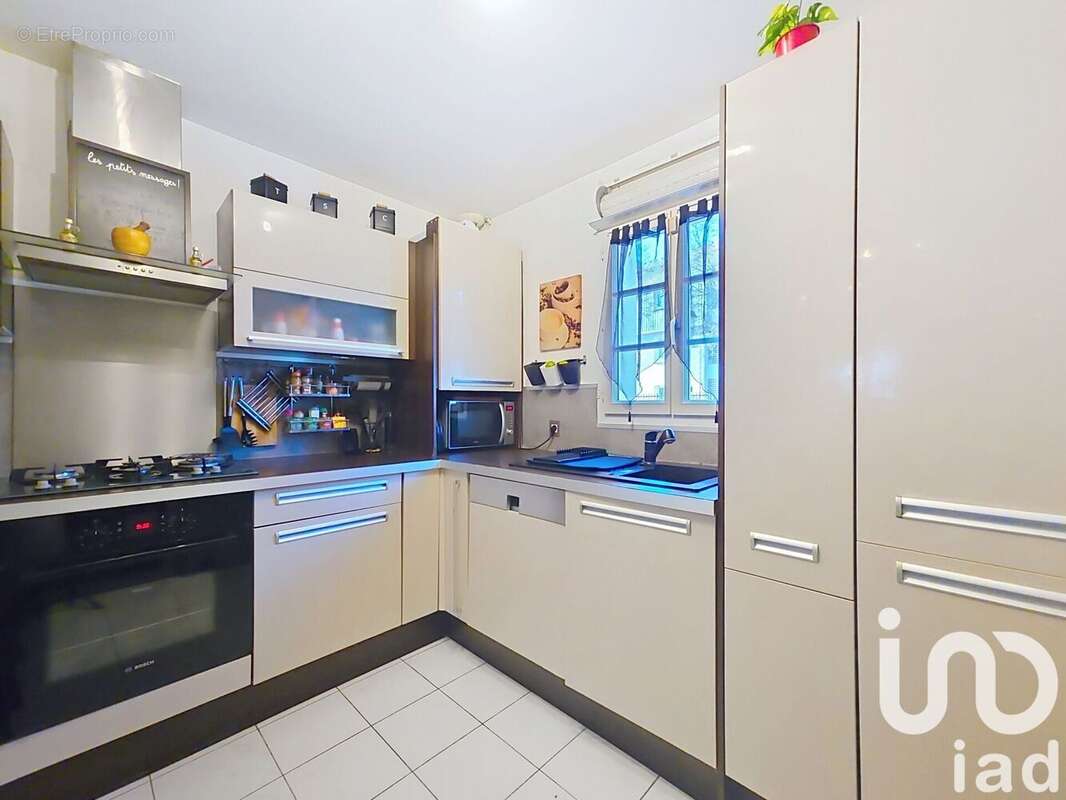 Photo 5 - Maison à BRIE-COMTE-ROBERT