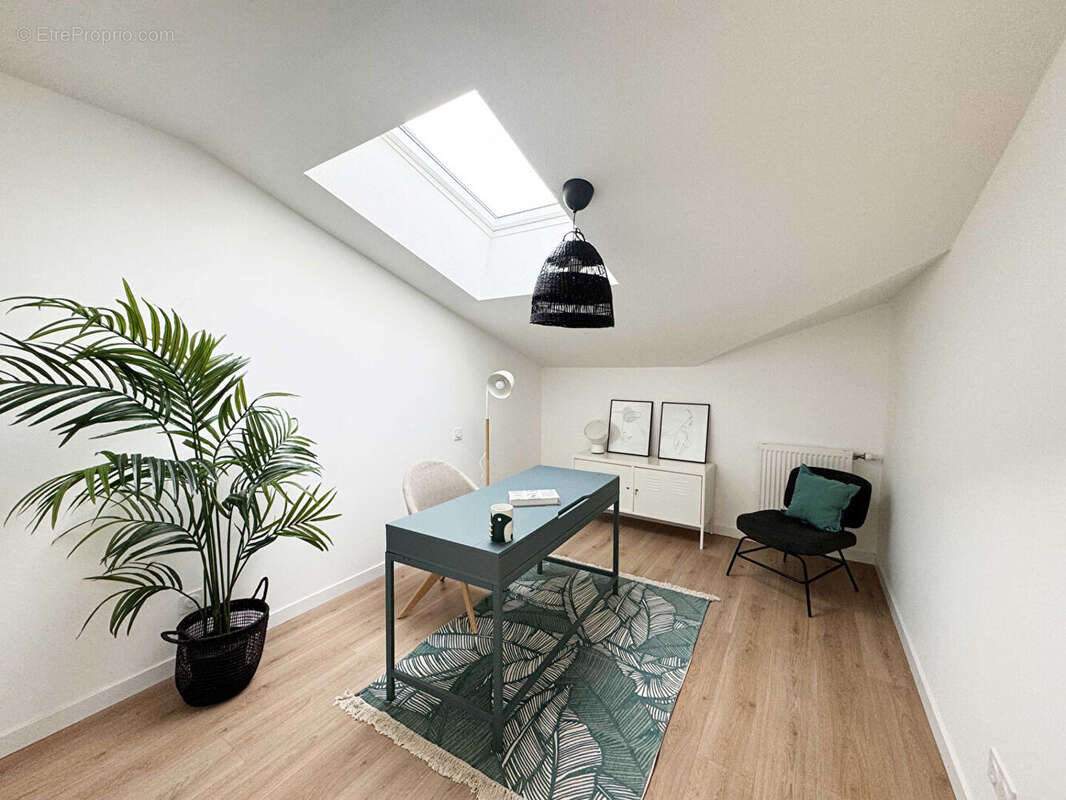 Appartement à CASTELGINEST