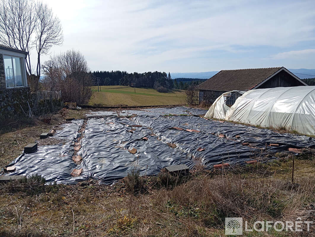 Maison à CHASSIGNOLLES