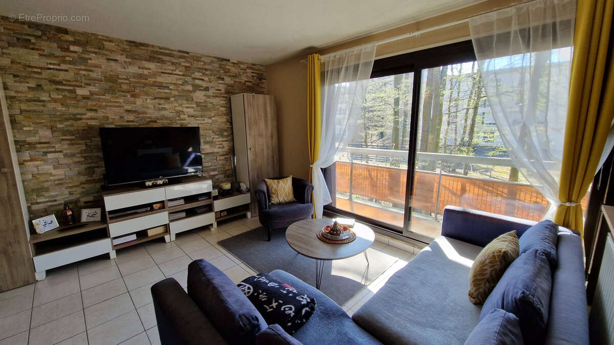 Appartement à TREMBLAY-EN-FRANCE