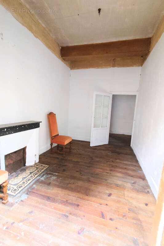 Maison à VILLEFRANCHE-DE-ROUERGUE