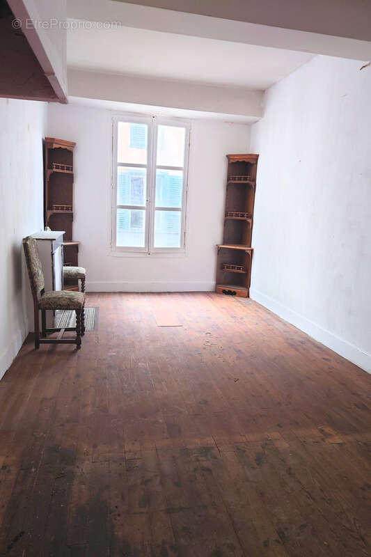 Maison à VILLEFRANCHE-DE-ROUERGUE