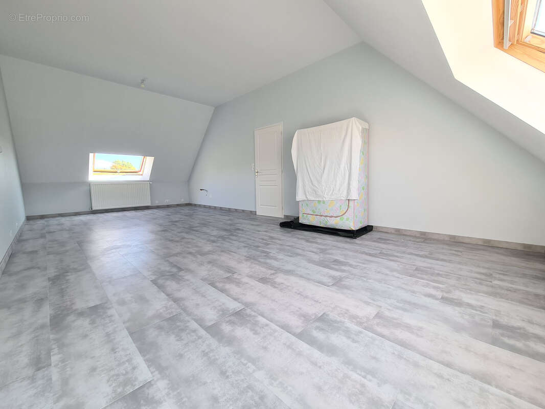 Maison à SAINT-GEORGES-DES-GROSEILLERS