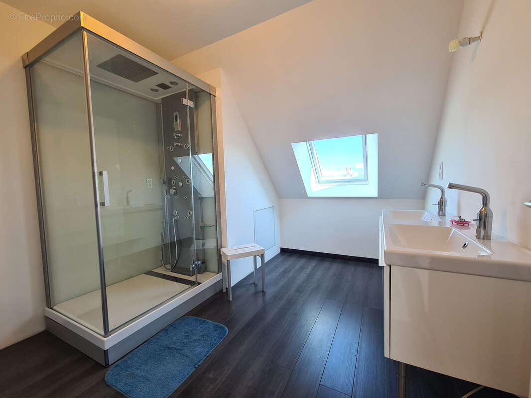 Maison à SAINT-GEORGES-DES-GROSEILLERS