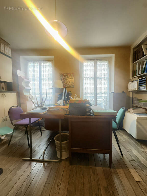 Appartement à FONTENAY-SOUS-BOIS