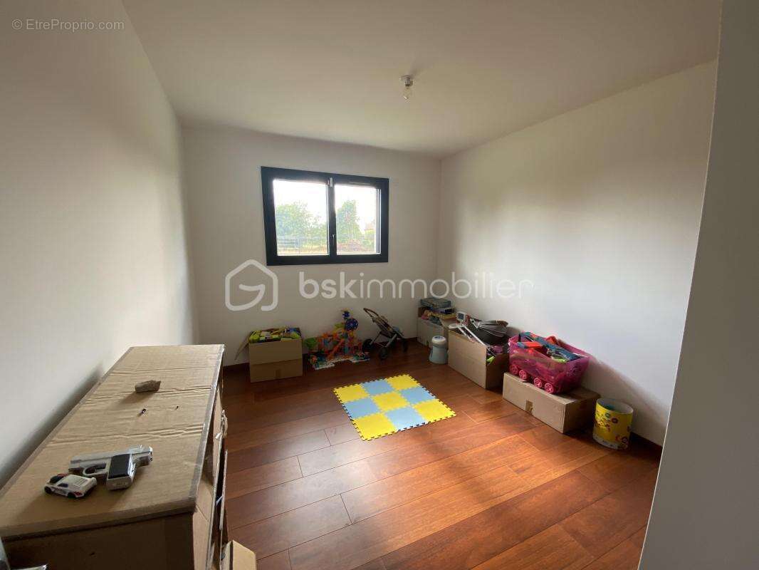 Maison à BELLEVUE-LA-MONTAGNE