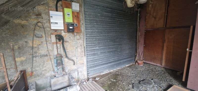 Maison à MONGUILHEM