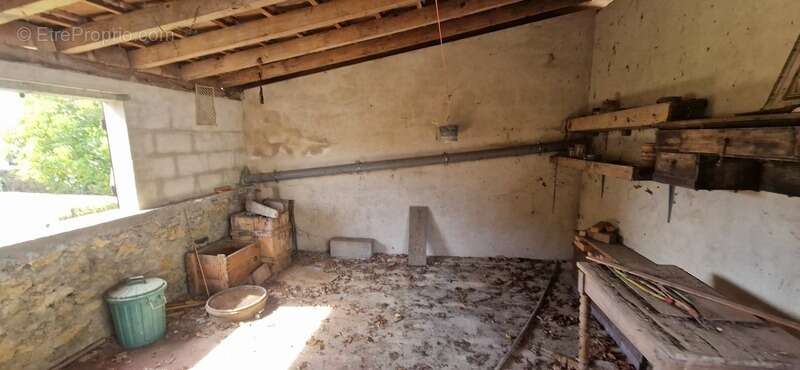 Maison à MONGUILHEM