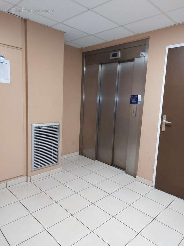 Appartement à SAINT-DENIS