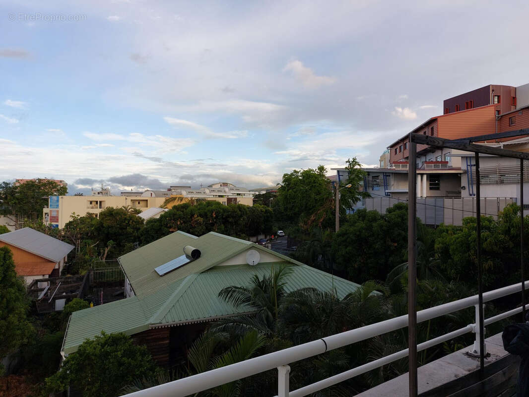 Appartement à SAINT-DENIS