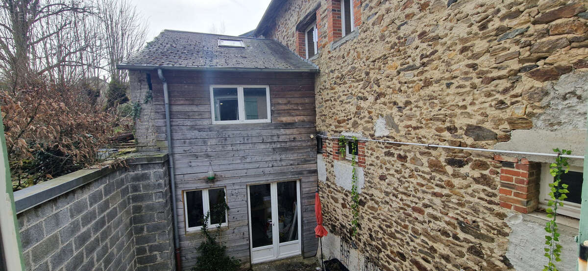 Maison à LUBERSAC