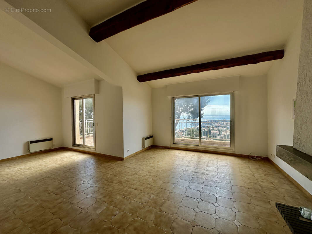 Maison à ROQUEBRUNE-CAP-MARTIN