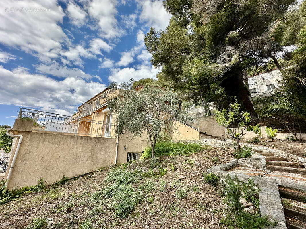 Maison à ROQUEBRUNE-CAP-MARTIN