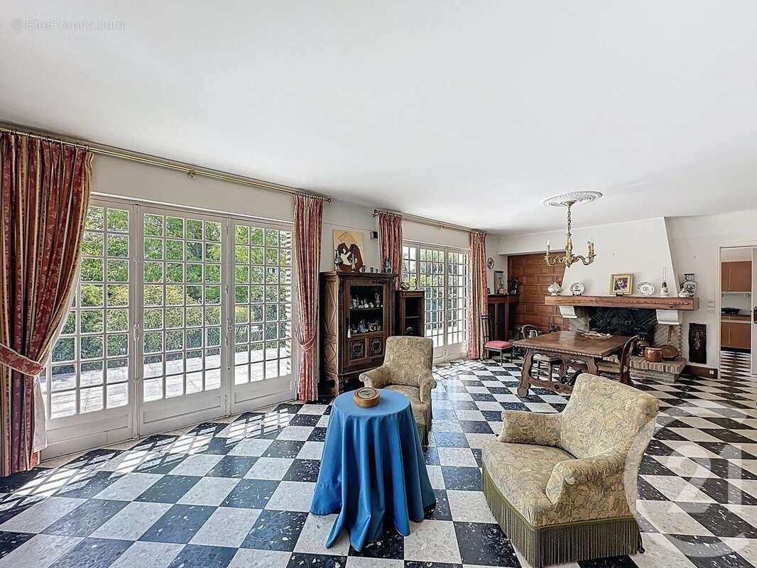 Maison à LA FERTE-SAINT-AUBIN