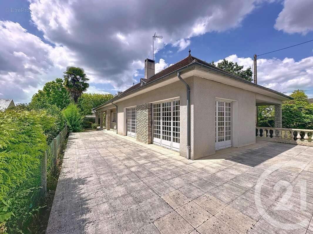 Maison à LA FERTE-SAINT-AUBIN