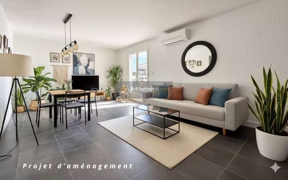 Appartement à FREJUS