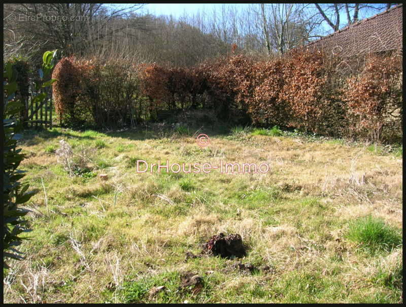 Terrain à CLERMONT-EN-ARGONNE