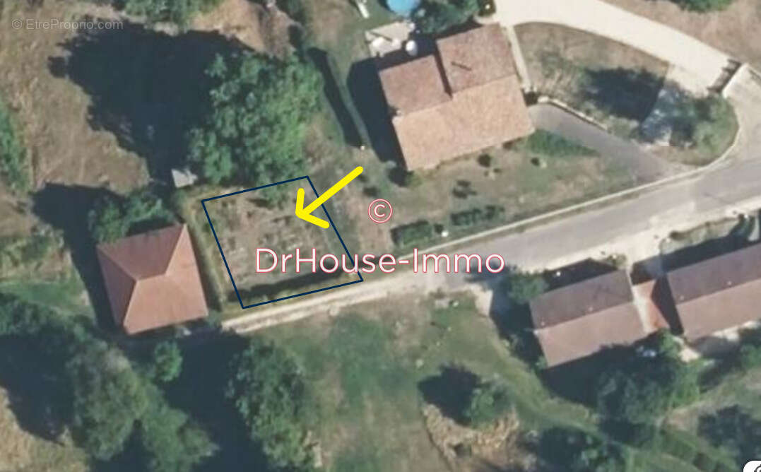 Terrain à CLERMONT-EN-ARGONNE