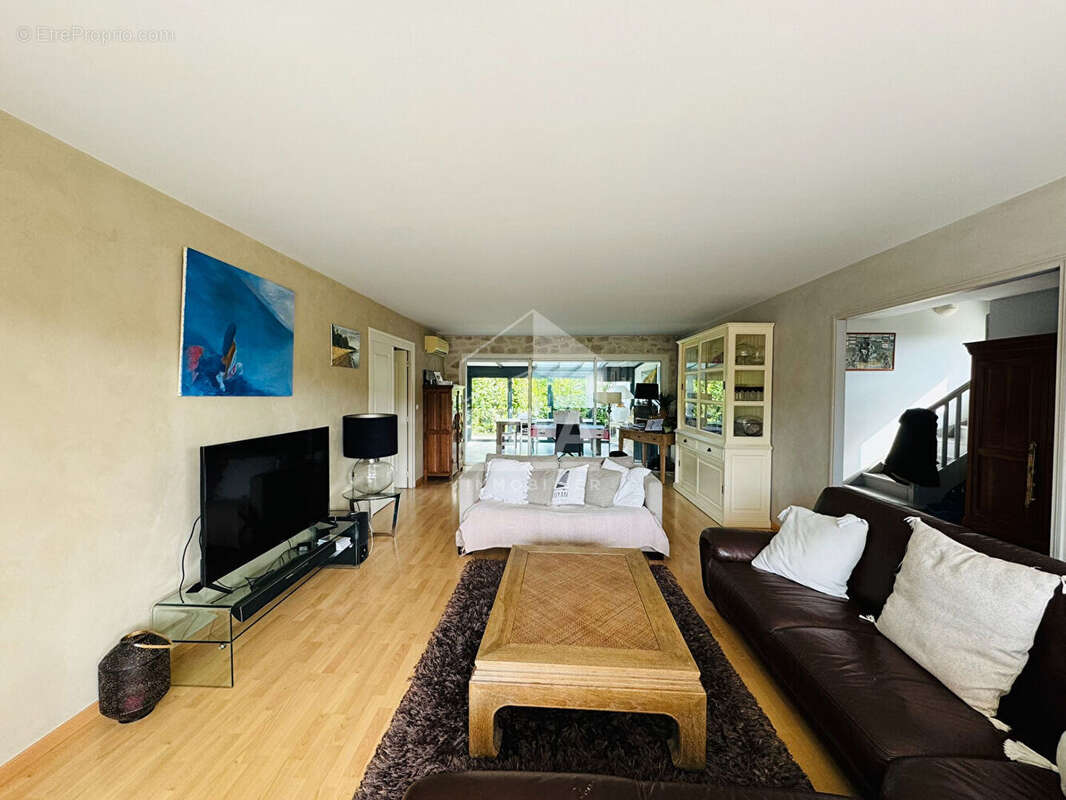 Maison à VAUX-SUR-MER