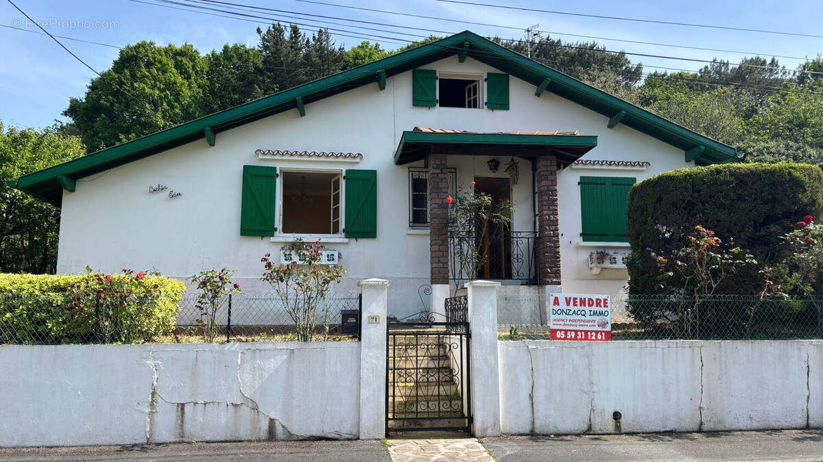 Photo 1 - Maison à ARCANGUES