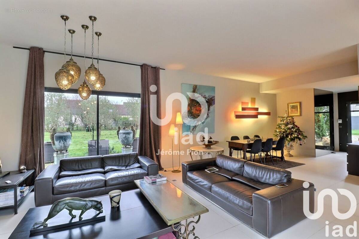 Photo 1 - Maison à TOURS