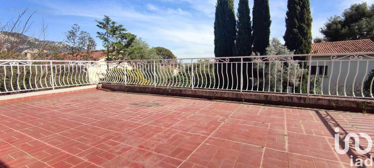 Photo 3 - Maison à TOULON