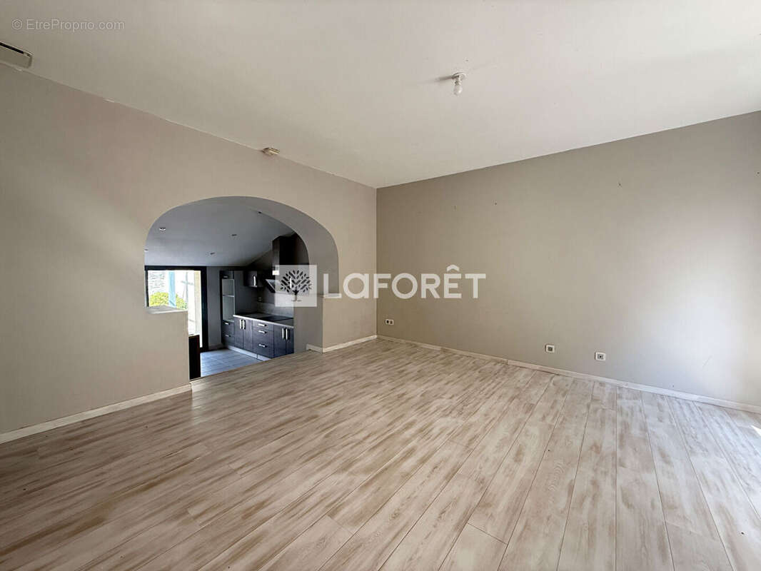 Maison à SAINT-MAIXANT