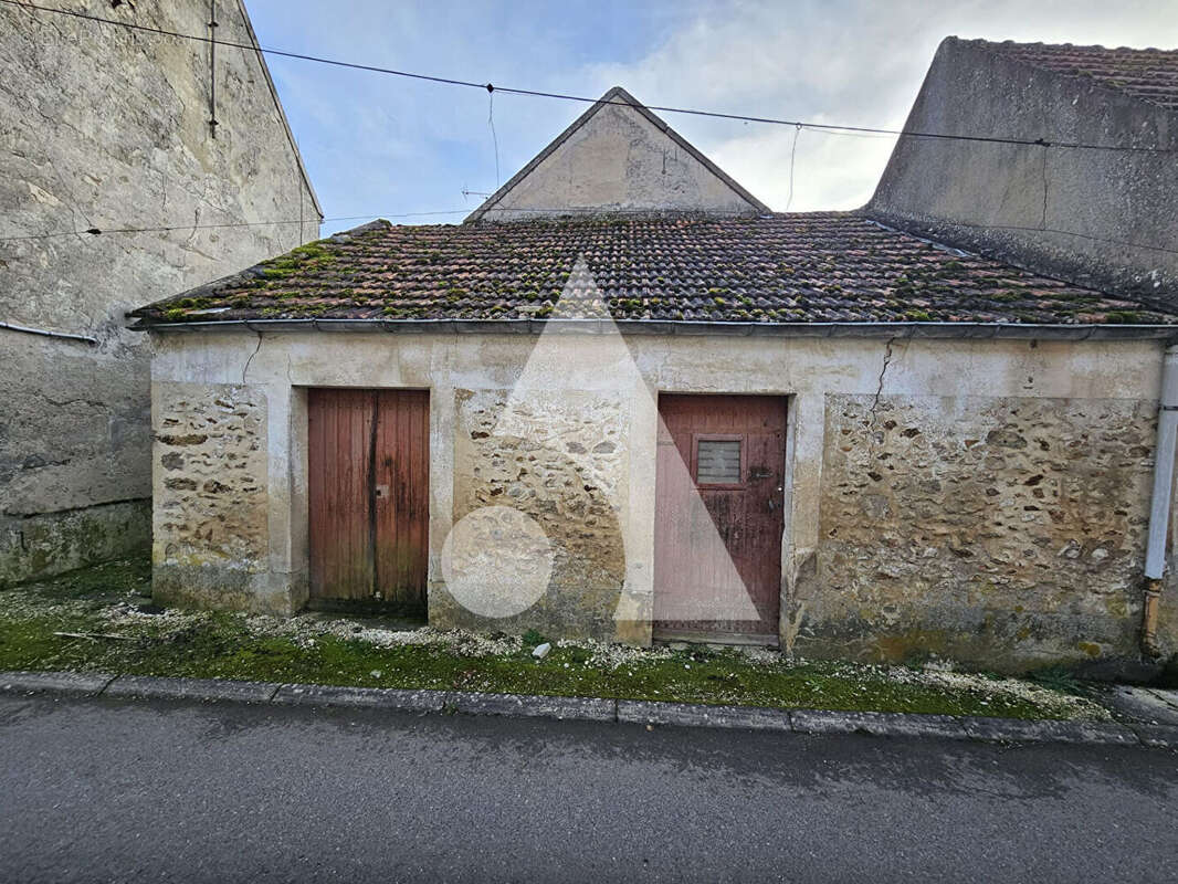 Maison à COULOMMIERS