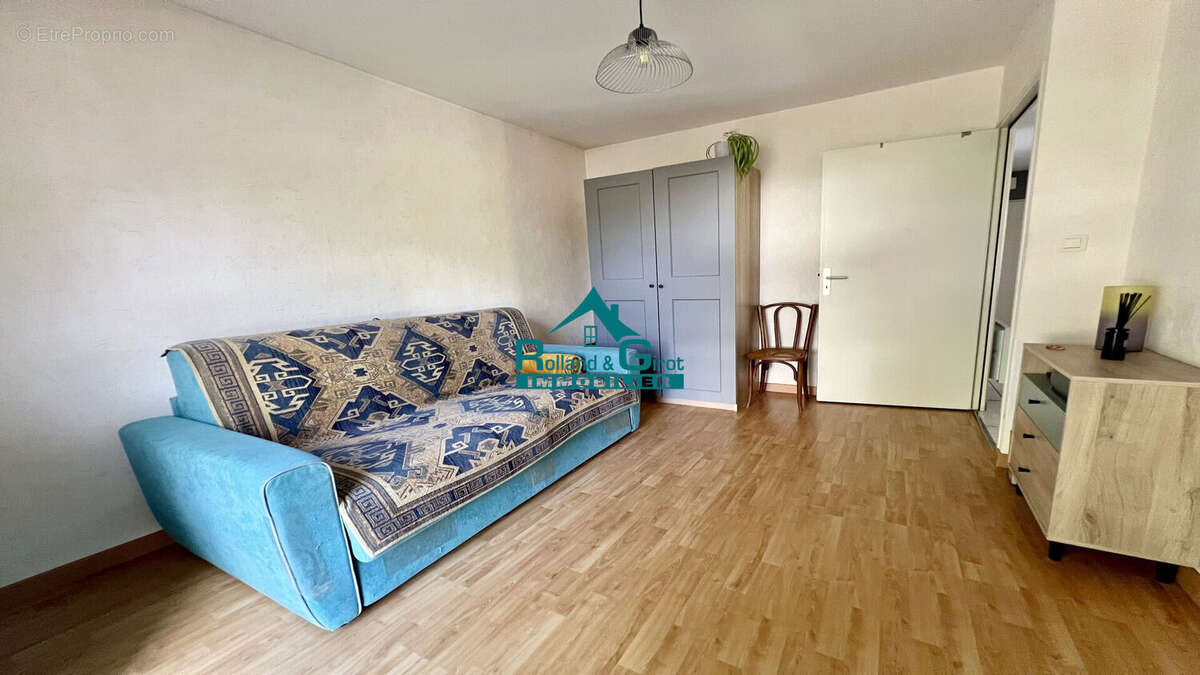 Appartement à THORIGNE-FOUILLARD