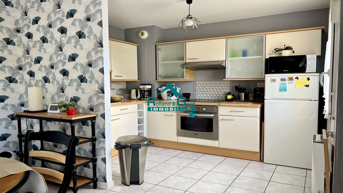 Appartement à THORIGNE-FOUILLARD