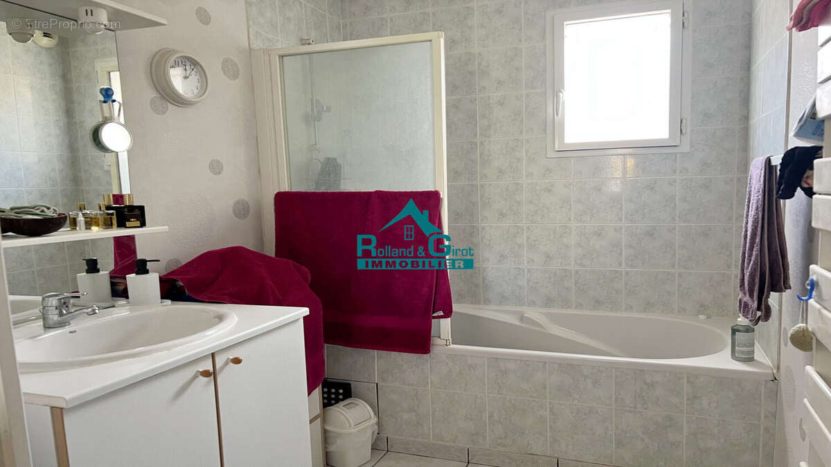 Appartement à THORIGNE-FOUILLARD