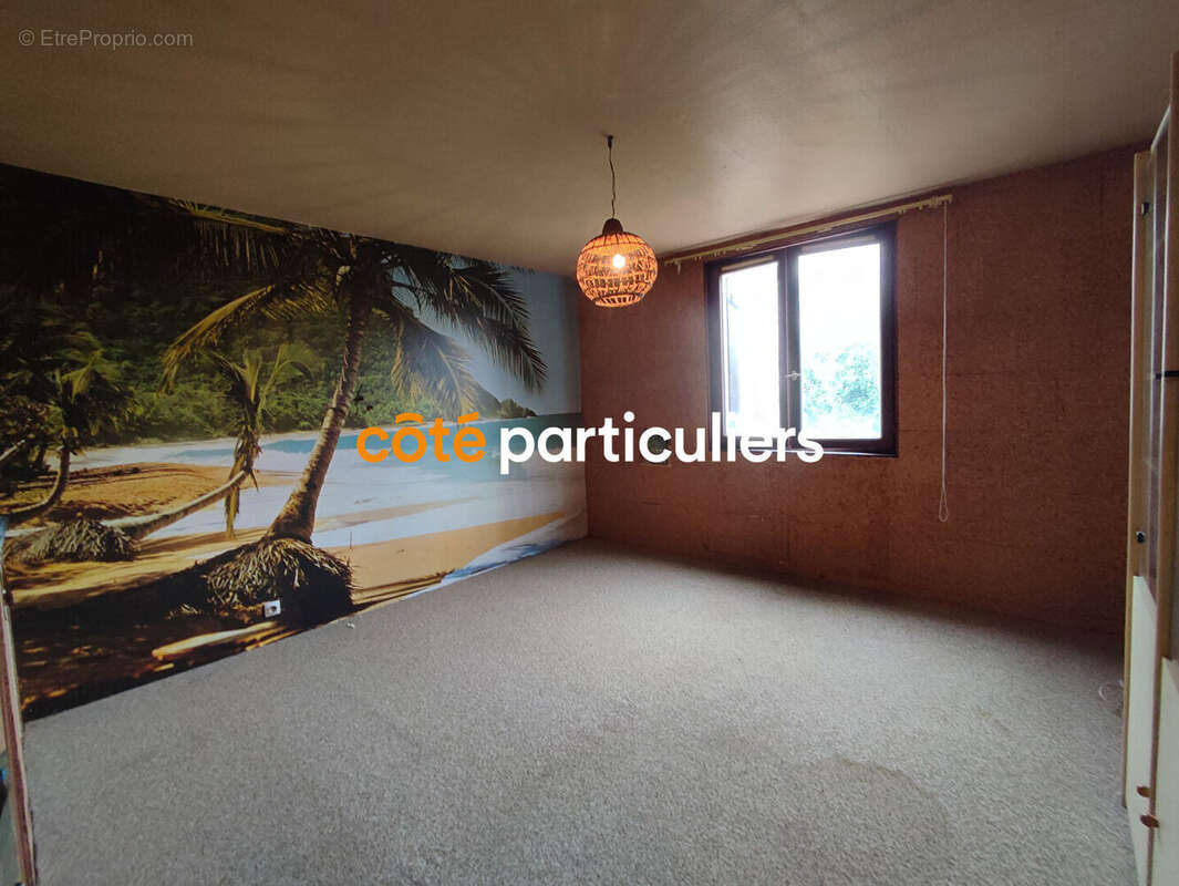 Maison à CORQUILLEROY