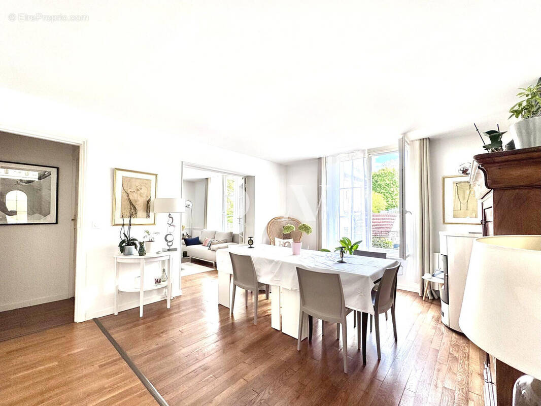 Appartement à FONTAINEBLEAU