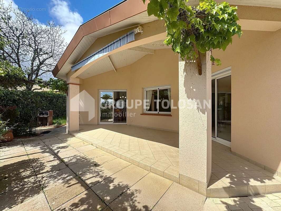 Maison à MONTASTRUC-LA-CONSEILLERE