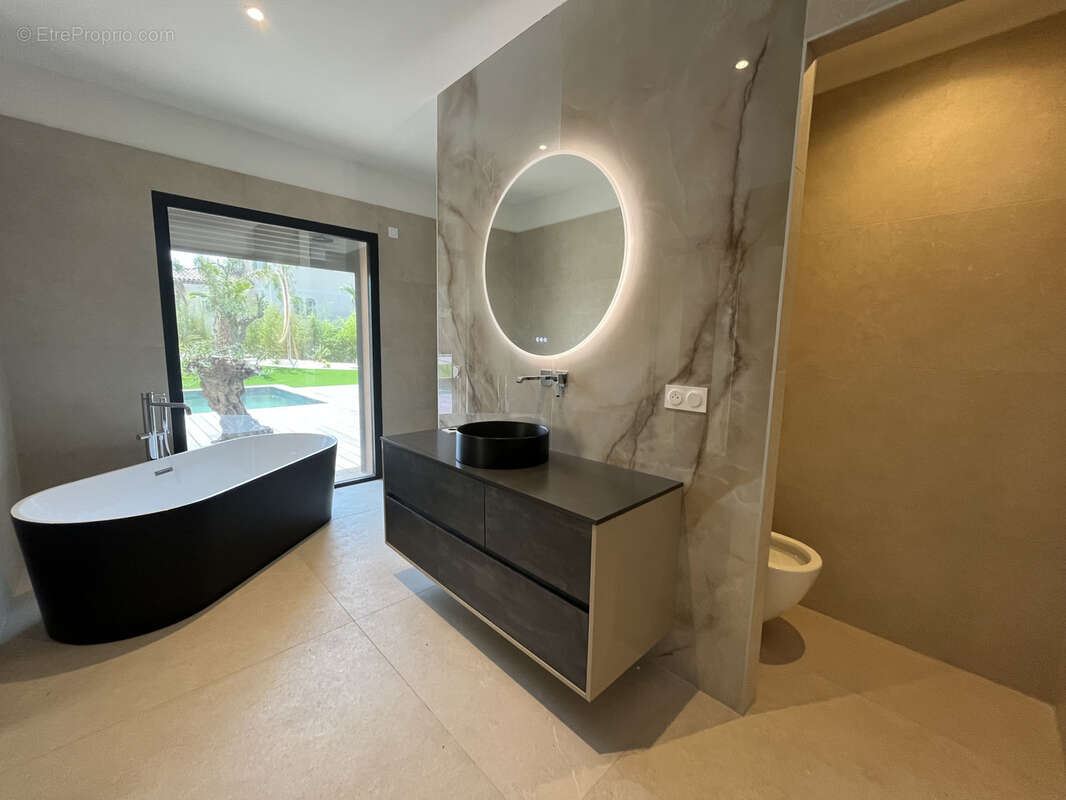 Maison à SAINT-RAPHAEL