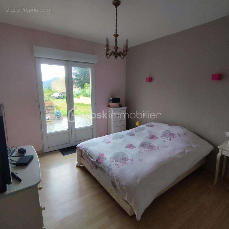 Maison à SAINT-VINCENT-D&#039;OLARGUES