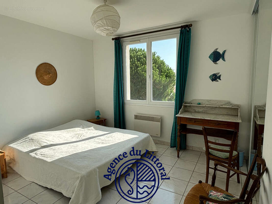 Maison à VAUX-SUR-MER