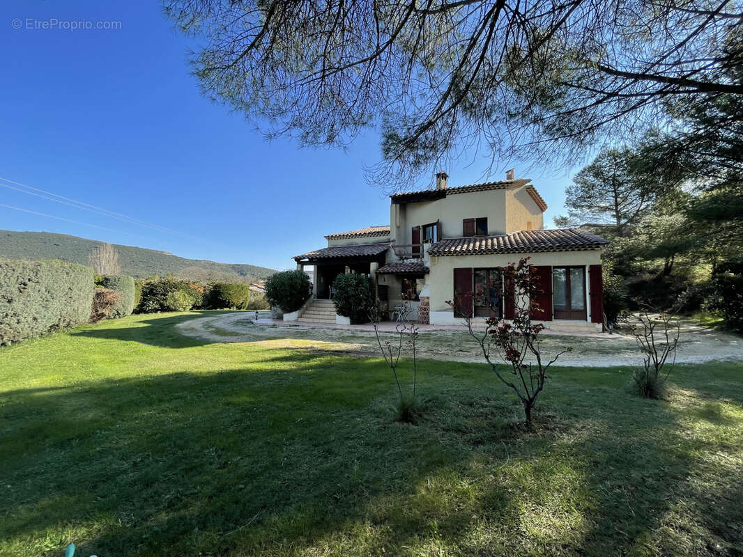 Maison à BOISSET-ET-GAUJAC