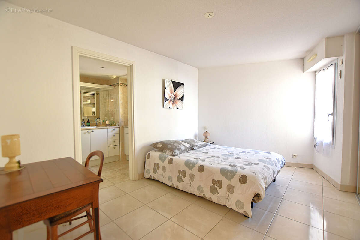 Appartement à SAINT-RAPHAEL