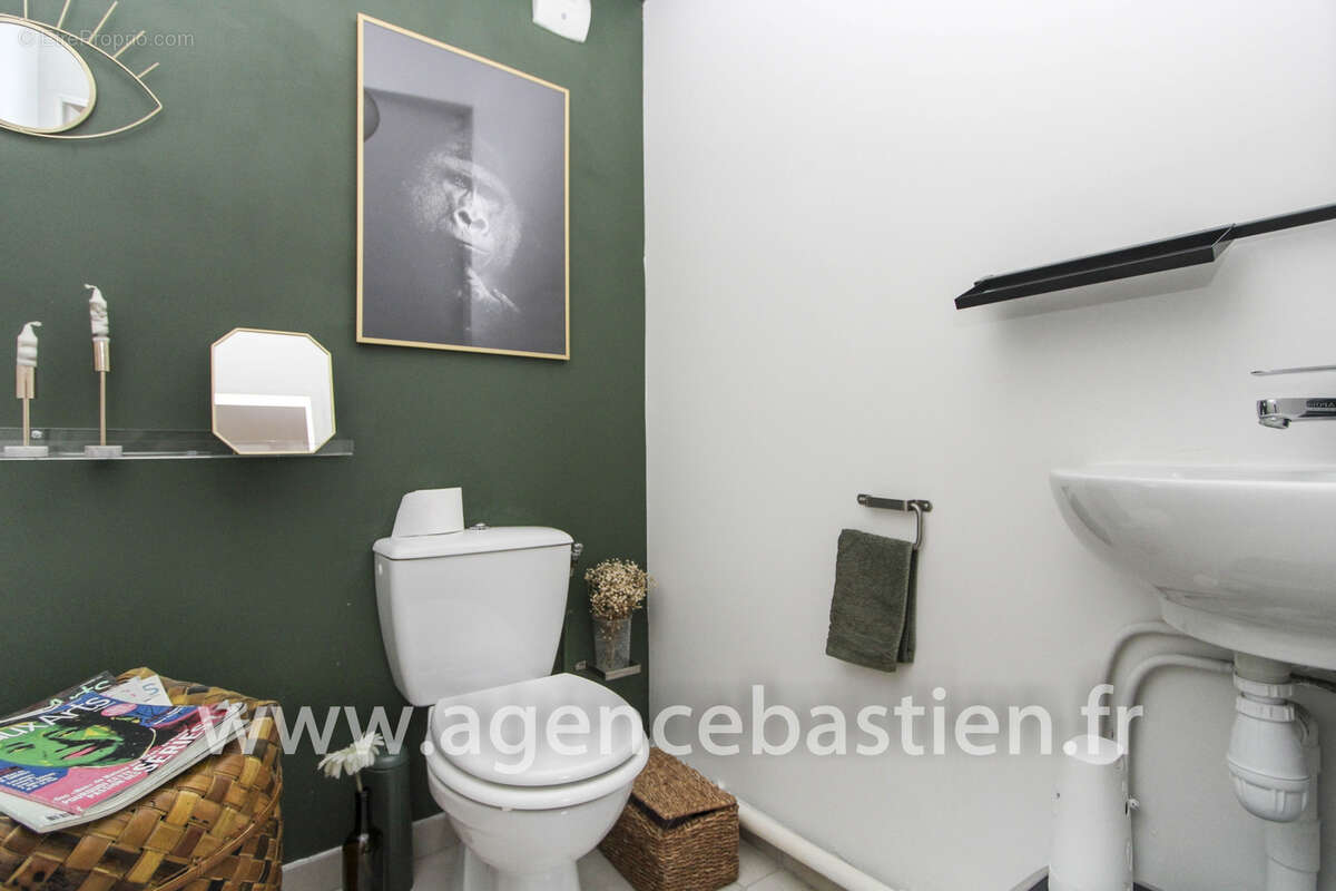 Appartement à SAINT-GENIS-POUILLY