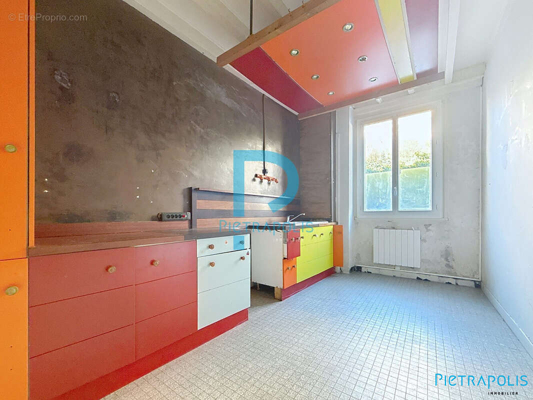 Maison à SAINT-FORGEUX