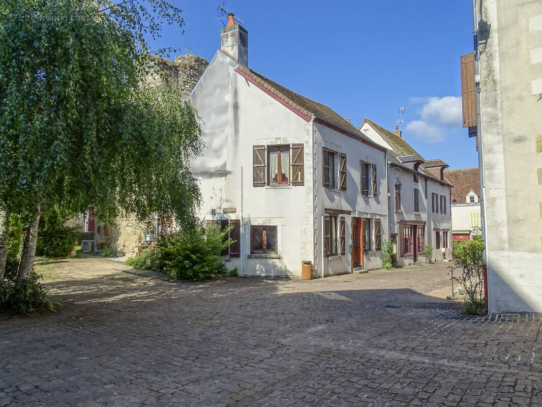 Maison à MENNETOU-SUR-CHER