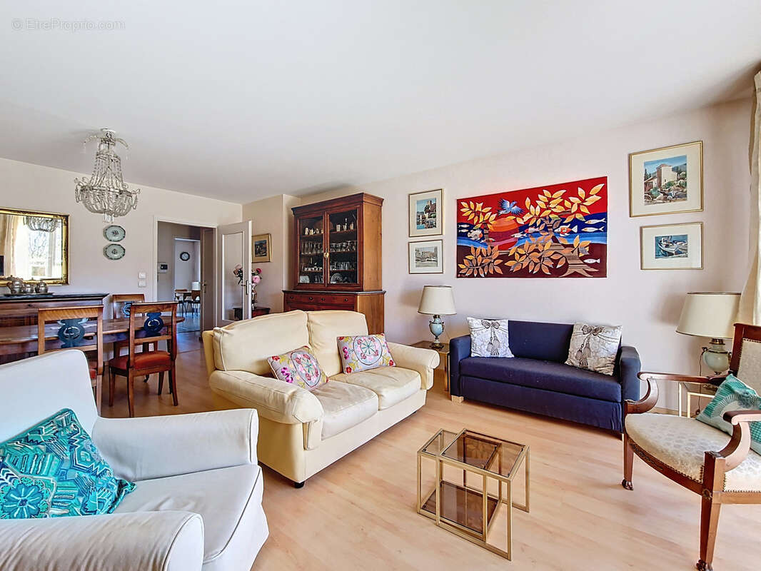 Appartement à TALANT