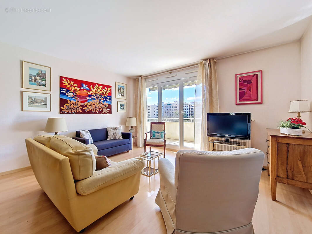 Appartement à TALANT