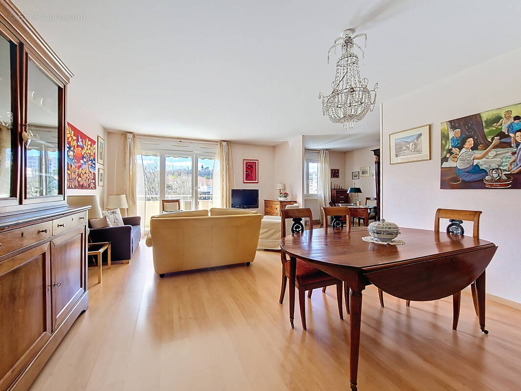 Appartement à TALANT