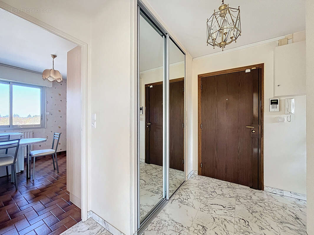 Appartement à TALANT