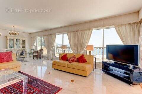 Appartement à BEAUSOLEIL